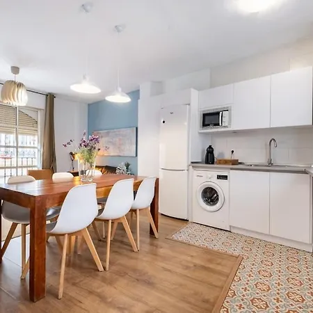 Historical Center Parking And Smart Tv * Malaga